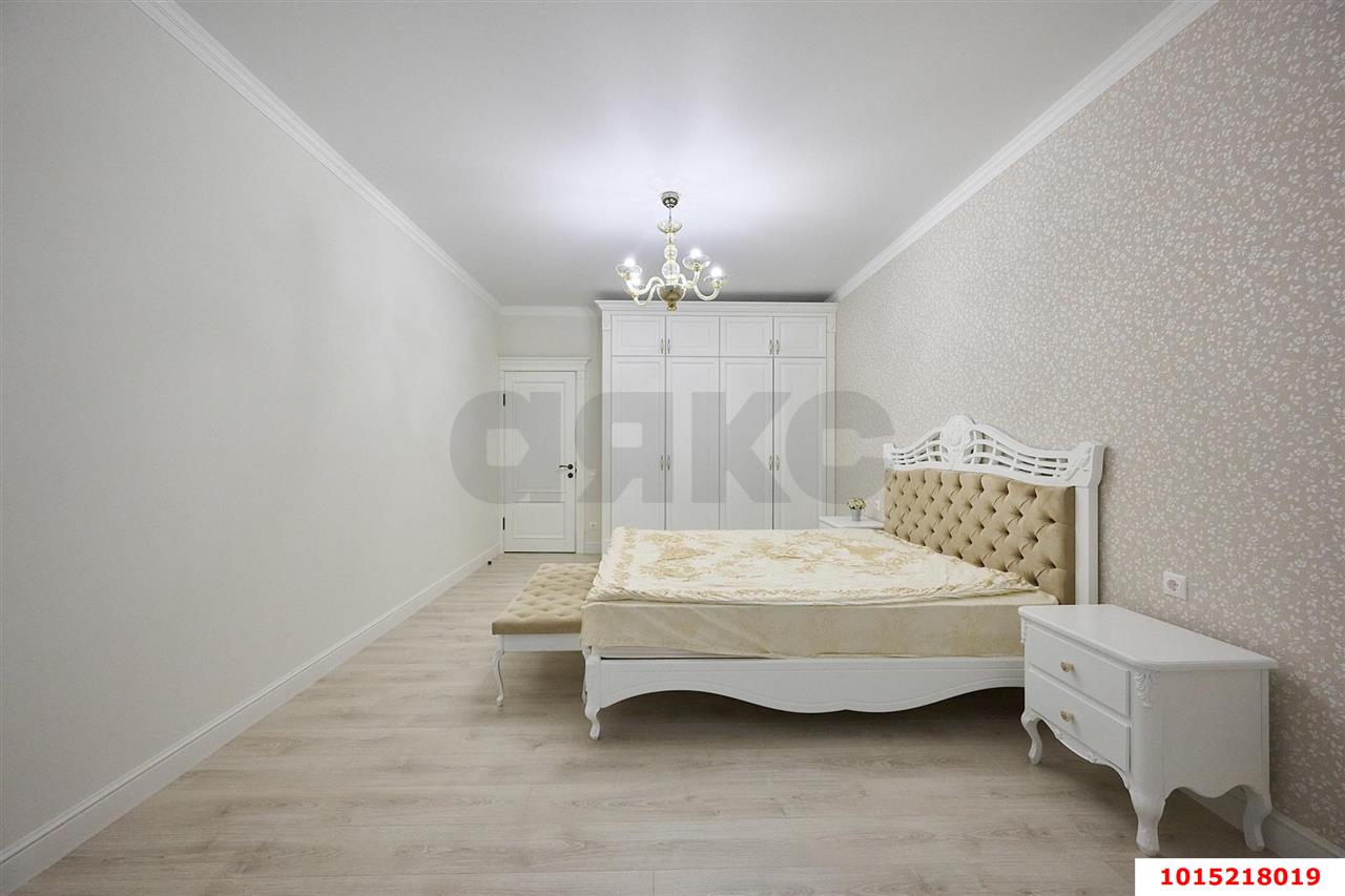 Фото №10: 3-комнатная квартира 111&nbsp;м², 9/24&nbsp;эт. - Краснодар, Кожзавод, ЖК Резиденция, мкр. Западный внутригородской округ, ул. Кожевенная, 22