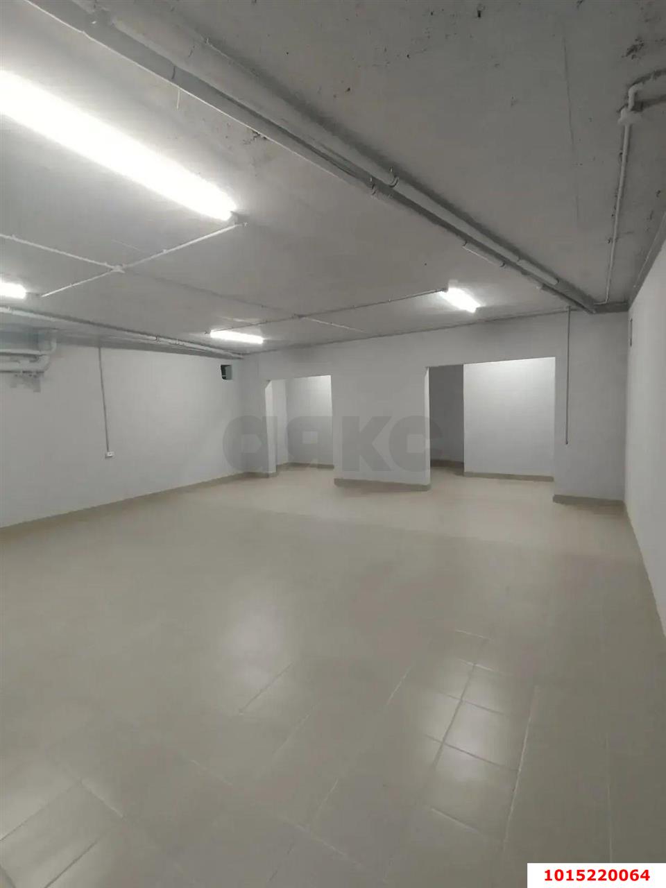 Фото №6: Торговое помещение 56&nbsp;м², -1/13&nbsp;эт. - Краснодар, Центральный внутригородской округ, Покровка, мкр. Центральный, ул. Дмитриевская Дамба, 10