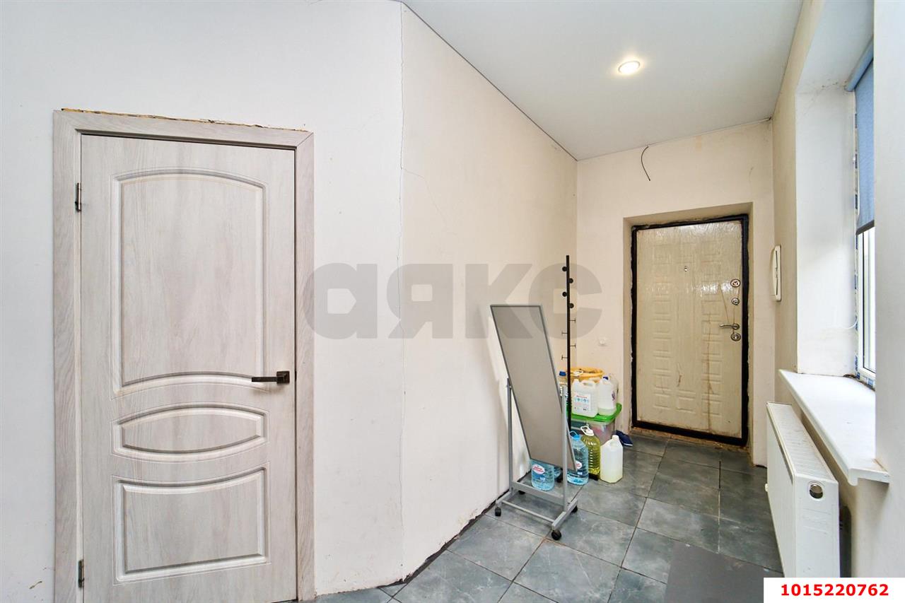 Фото №8: Дом 110&nbsp;м² + 3&nbsp;сот., 2&nbsp;эт. - Российский, мкр. Прикубанский внутригородской округ, ул. Триумфальная, 1/27