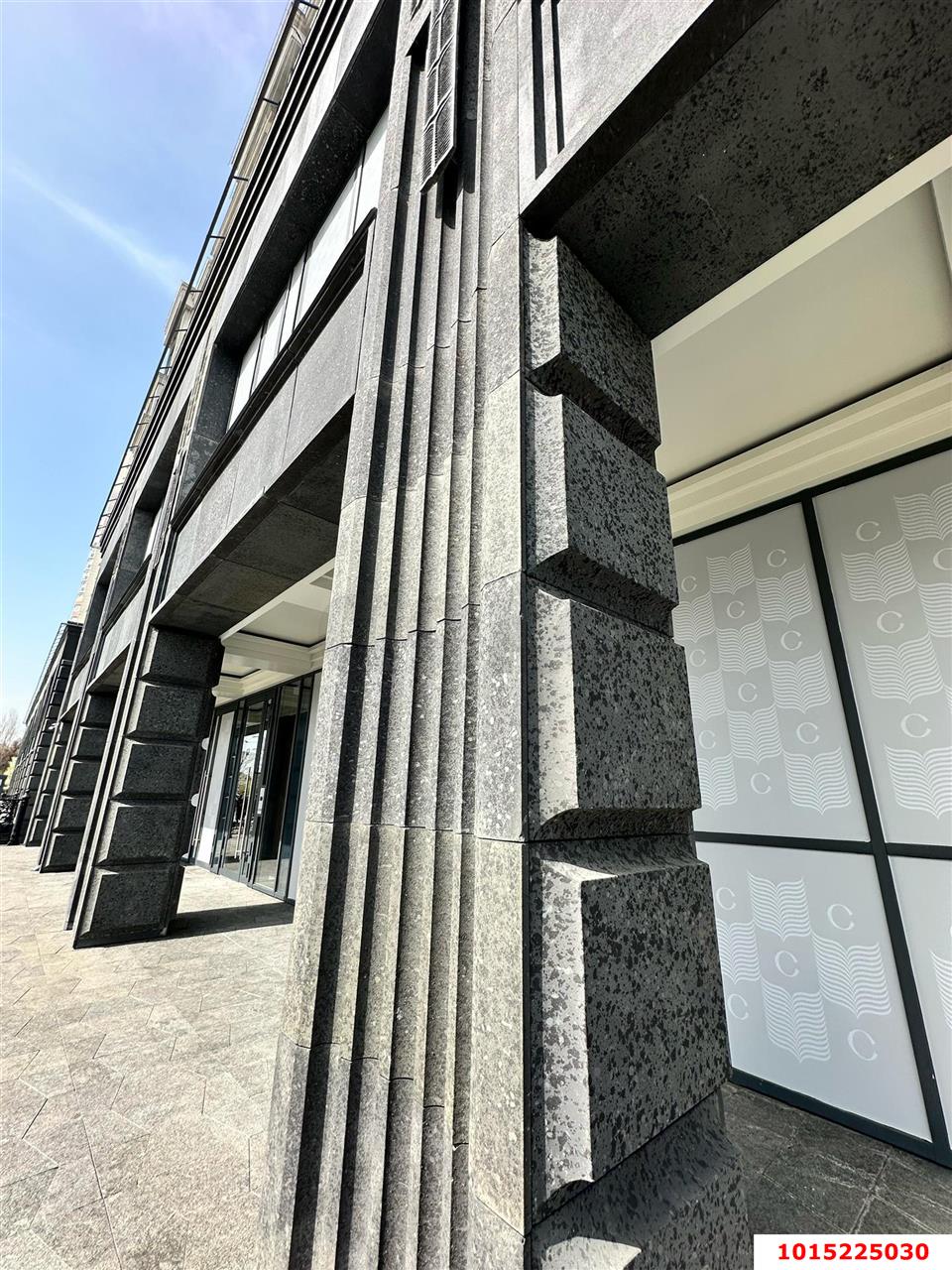 Фото №3: 1-комнатная квартира 45&nbsp;м², 9/24&nbsp;эт. - Краснодар, Прикубанский внутригородской округ, Круглик, жилой комплекс Сердце, мкр. Школьный, ул. Школьная, 1