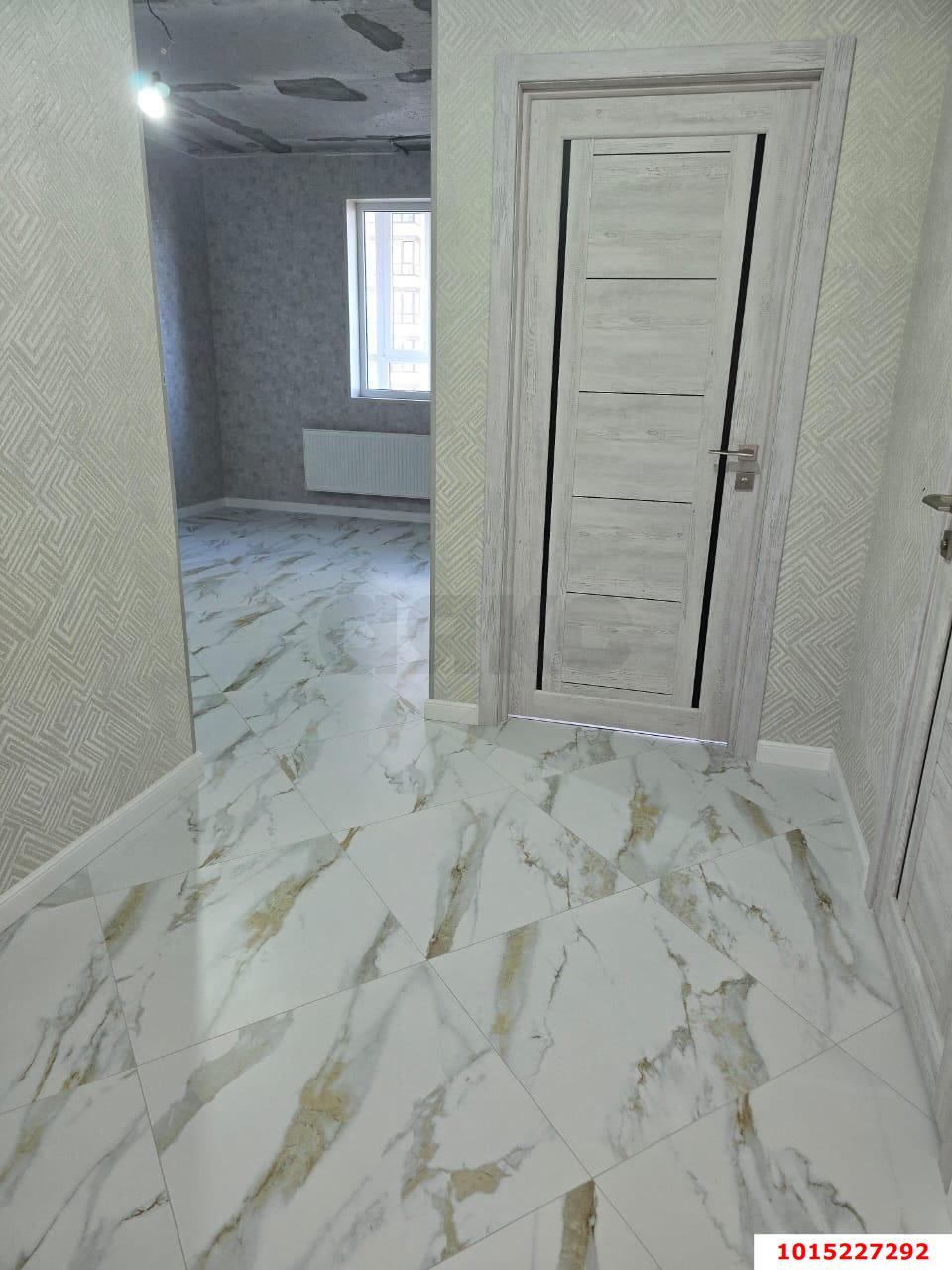 Фото №2: 1-комнатная квартира 38&nbsp;м², 15/23&nbsp;эт. - Краснодар, Прикубанский внутригородской округ, мкр. жилой комплекс Отражение, ул. Конгрессная, 41к1