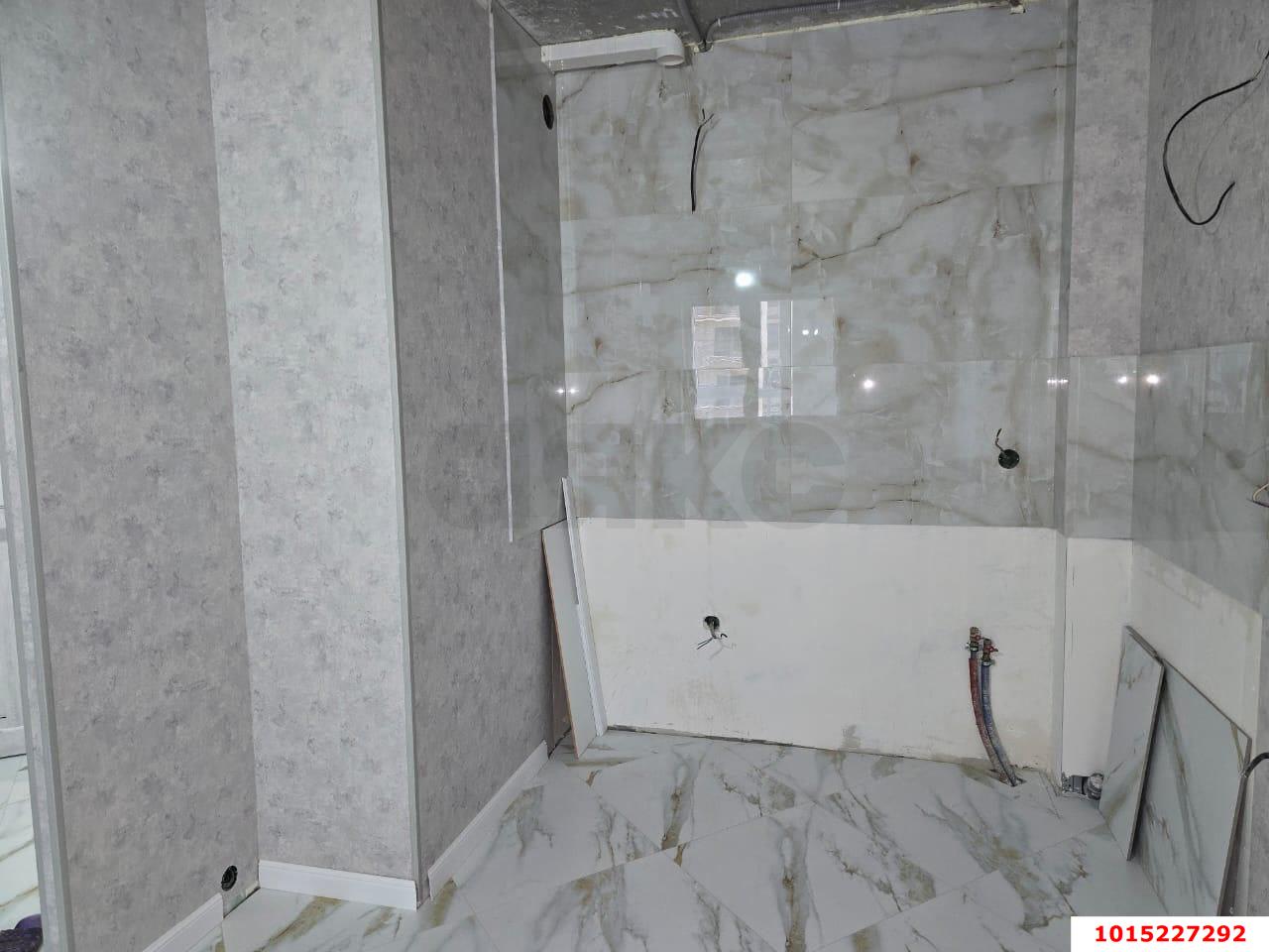 Фото №7: 1-комнатная квартира 38&nbsp;м², 15/23&nbsp;эт. - Краснодар, Прикубанский внутригородской округ, мкр. жилой комплекс Отражение, ул. Конгрессная, 41к1
