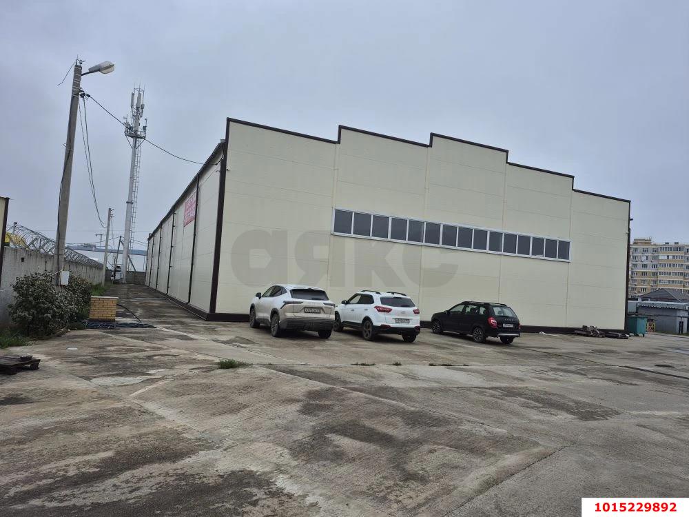 Фото №6: Коммерция 1431&nbsp;м², 1/1&nbsp;эт. - Краснодар, Прикубанский внутригородской округ, мкр. Славянский, ул. Западный Обход, 28