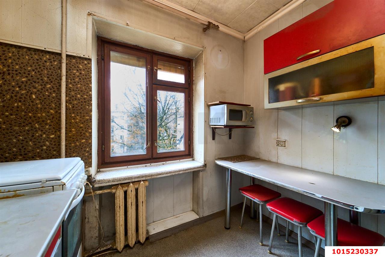 Фото №3: 3-комнатная квартира 57&nbsp;м², 4/5&nbsp;эт. - Краснодар, мкр. Западный внутригородской округ, ул. Офицерская, 45