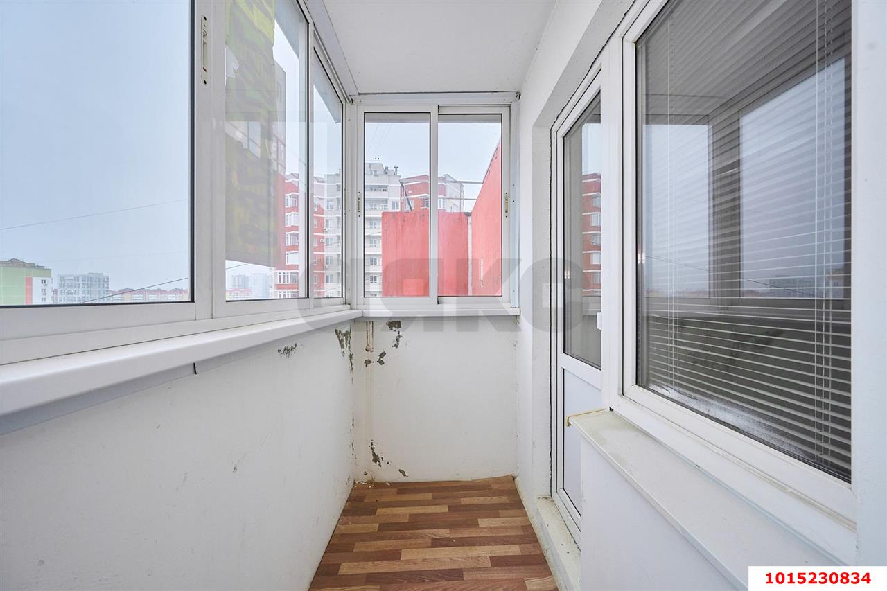 Фото №14: 1-комнатная квартира 50&nbsp;м², 11/12&nbsp;эт. - Краснодар, Карасунский внутригородской округ, мкр. Почтовый, ул. имени Валерия Гассия, 10