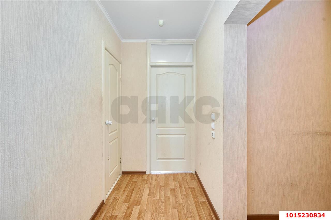 Фото №11: 1-комнатная квартира 50&nbsp;м², 11/12&nbsp;эт. - Краснодар, Карасунский внутригородской округ, мкр. Почтовый, ул. имени Валерия Гассия, 10