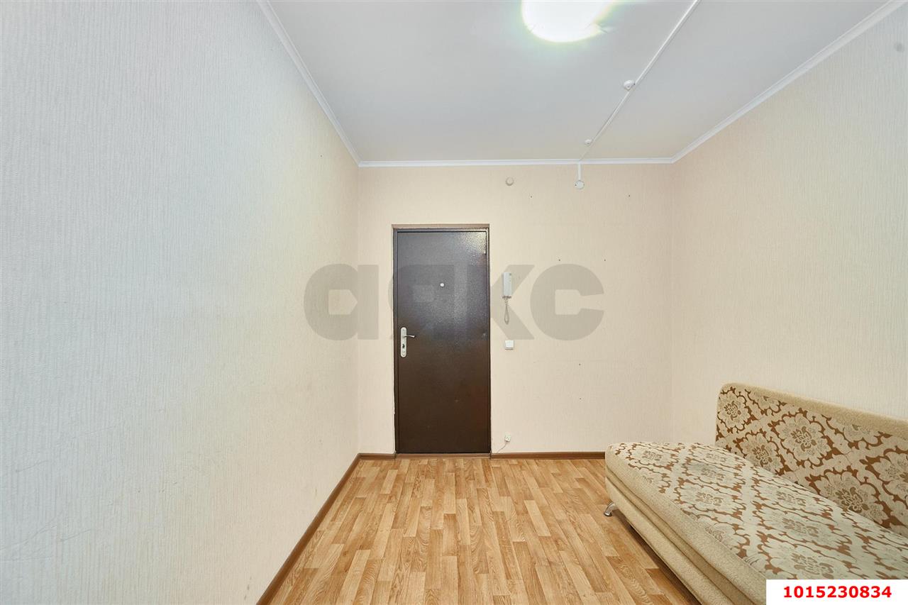 Фото №7: 1-комнатная квартира 50&nbsp;м², 11/12&nbsp;эт. - Краснодар, Карасунский внутригородской округ, мкр. Почтовый, ул. имени Валерия Гассия, 10