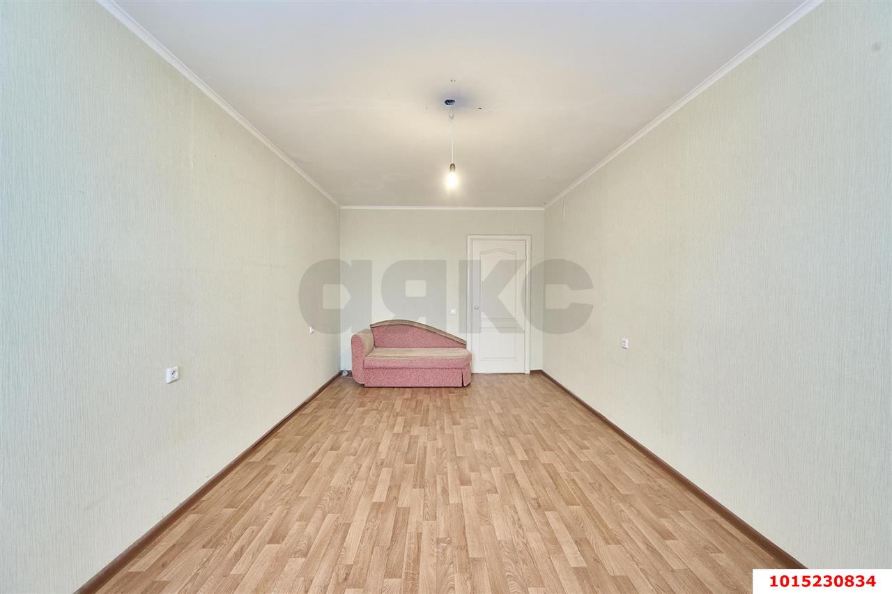 Фото №6: 1-комнатная квартира 50&nbsp;м², 11/12&nbsp;эт. - Краснодар, Карасунский внутригородской округ, мкр. Почтовый, ул. имени Валерия Гассия, 10