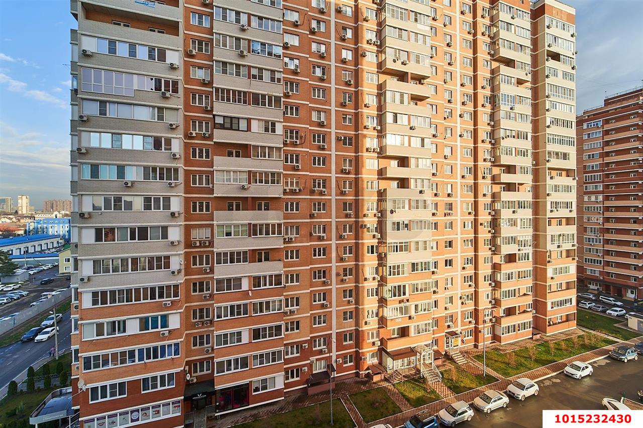 Фото №1: 2-комнатная квартира 85&nbsp;м², 1/16&nbsp;эт. - Краснодар, Западный внутригородской округ, мкр. Фестивальный, ул. Морская, 45
