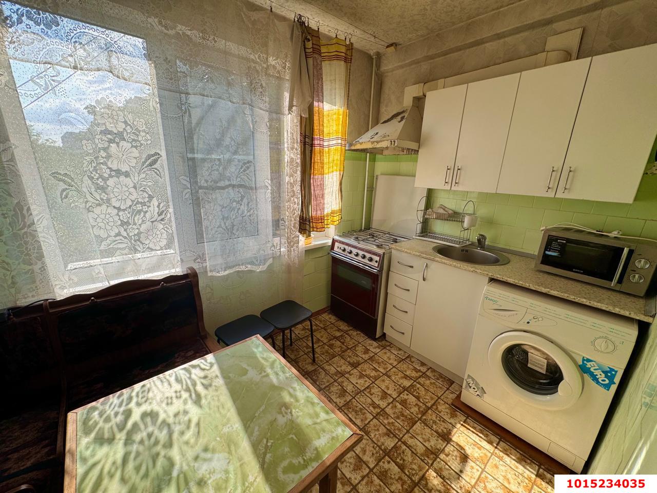 Фото №2: 3-комнатная квартира 75&nbsp;м², 4/5&nbsp;эт. - Краснодар, Карасунский внутригородской округ, мкр. Гидростроителей, ул. Трудовой Славы, 21