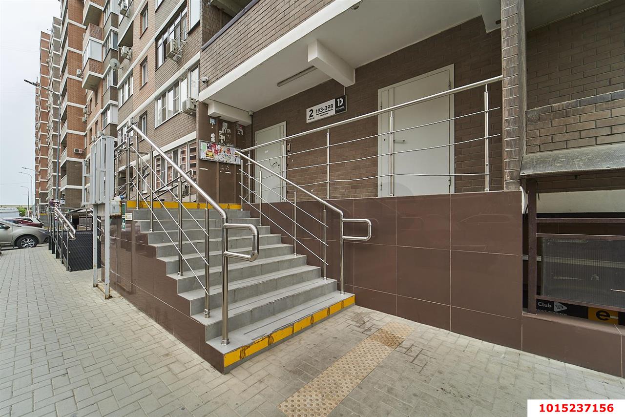 Фото №8: 1-комнатная квартира 39&nbsp;м², 14/16&nbsp;эт. - Краснодар, Прикубанский внутригородской округ, мкр. Славянский, ул. Заполярная, 37к1