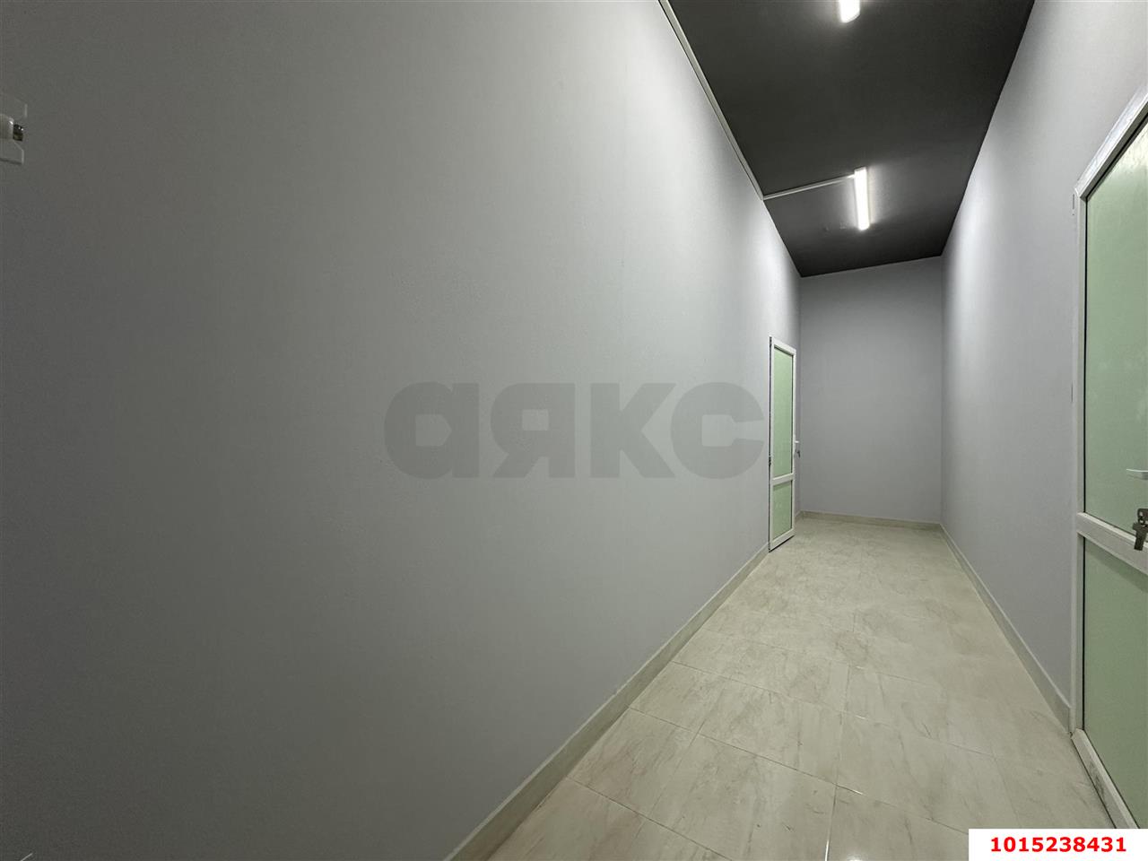 Фото №3: Офисное помещение 280&nbsp;м², 9&nbsp;эт. - Динская, мкр. жилой комплекс Белые Росы, ул. Спортивная, 2