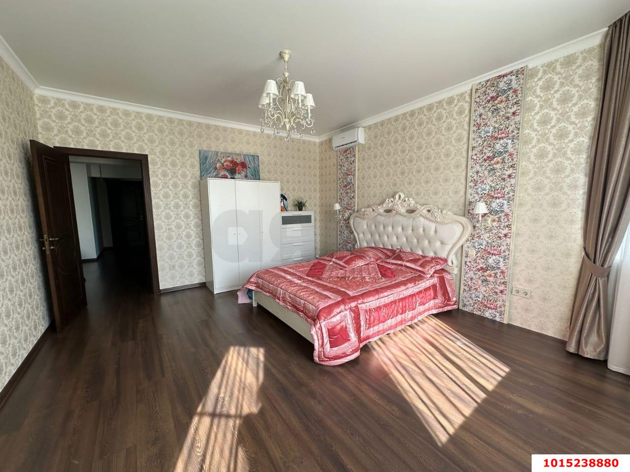 Фото №8: Дом 213&nbsp;м² + 4&nbsp;сот., 2&nbsp;эт. - Любитель, мкр. Прикубанский внутригородской округ, ул. Земляничная