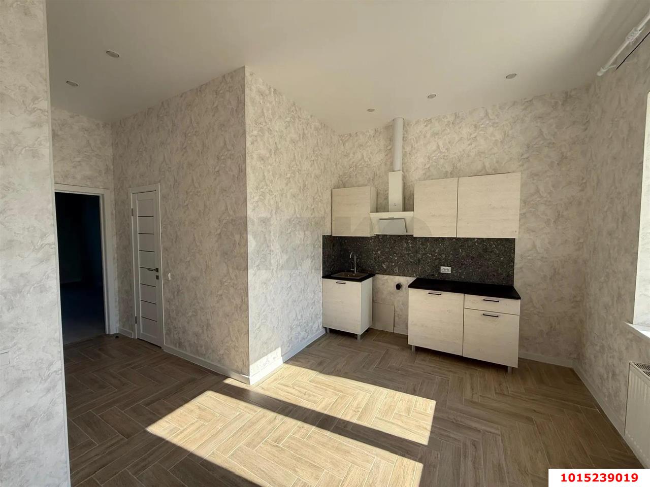 Фото №1: 2-комнатная квартира 48&nbsp;м², 1/14&nbsp;эт. - Краснодар, Прикубанский внутригородской округ, мкр. жилой комплекс Зеленодар, ул. 3-я Трудовая, 1/3