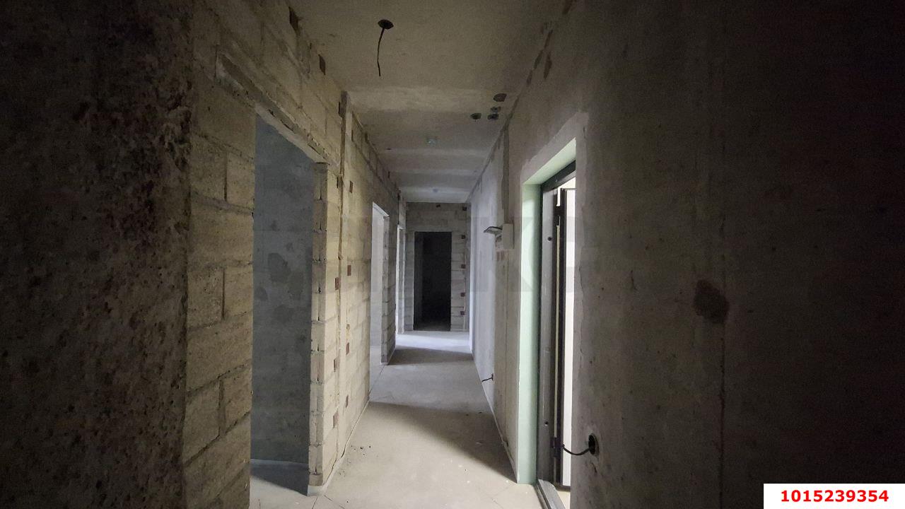 Фото №8: 3-комнатная квартира 80&nbsp;м², 7/24&nbsp;эт. - Краснодар, Карасунский внутригородской округ, Камвольно-суконный Комбинат, мкр. ЖК Урал, ул. Уральская, 87/7