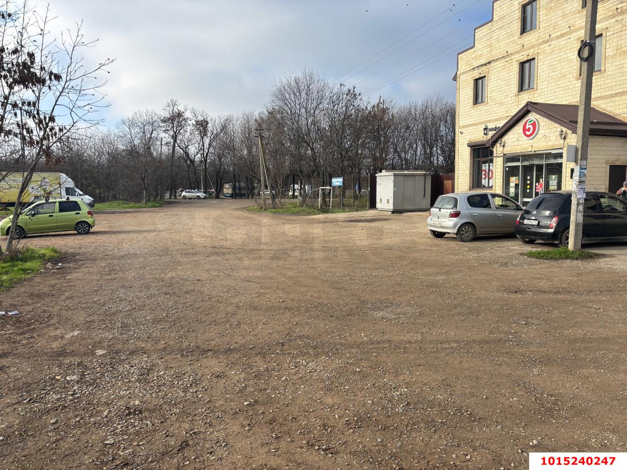 Фото №2: Торговое помещение 430&nbsp;м², 2/2&nbsp;эт. - Янтарь, мкр. Прикубанский внутригородской округ, ул. Цветочная, 10