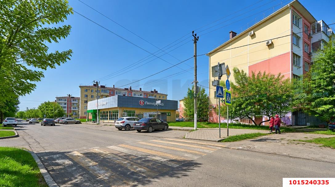 Фото №4: Торговое помещение 43&nbsp;м², 1/5&nbsp;эт. - Крымск, мкр. Платан, ул. Октябрьская, 37Л
