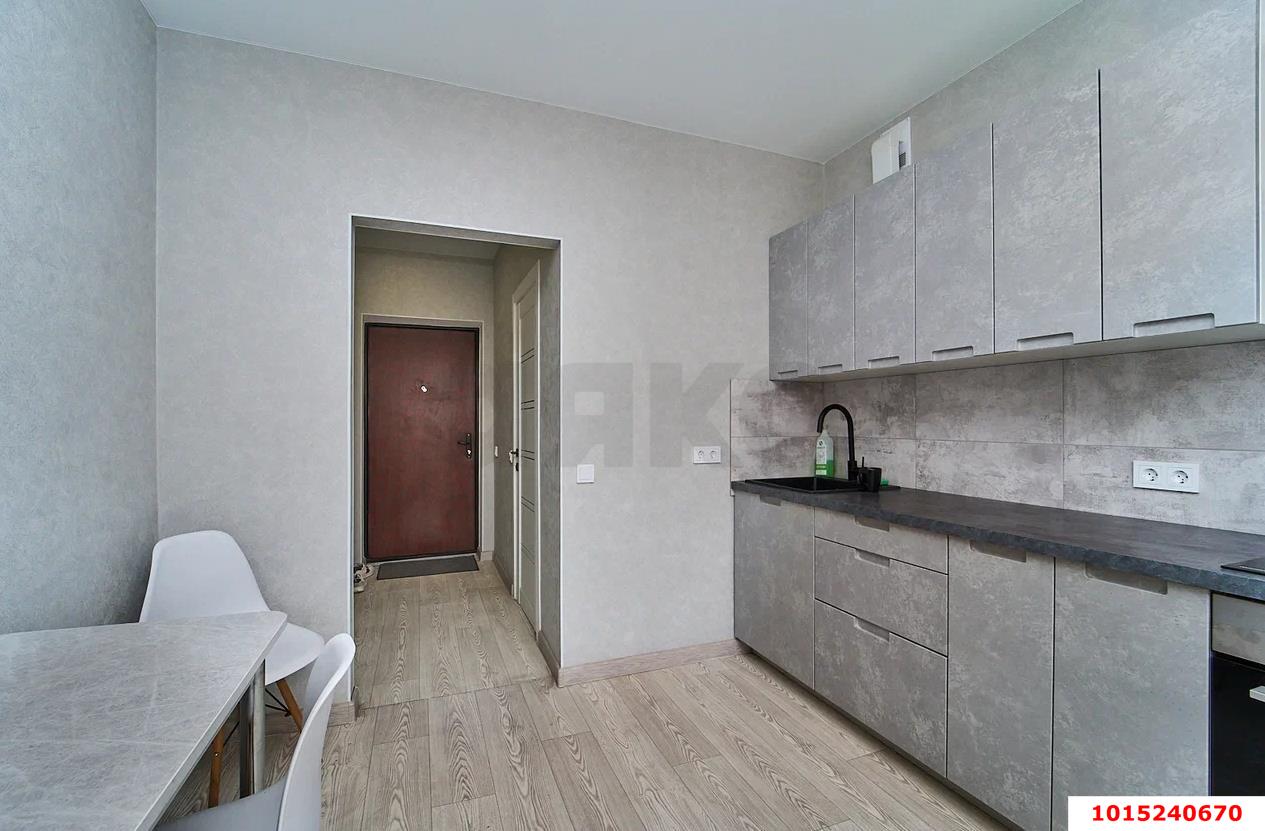 Фото №4: 1-комнатная квартира 37&nbsp;м², 3/5&nbsp;эт. - Новая Адыгея, мкр. жилой комплекс Мега, ул. Бжегокайская, 90/3к3