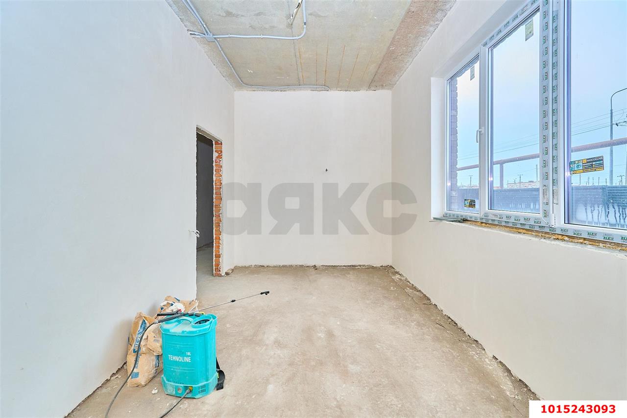 Фото №14: Дом 180&nbsp;м² + 6.15&nbsp;сот., 2&nbsp;эт. - Краснодар, Прикубанский внутригородской округ, Калинино, мкр. Завод Радиоизмерительных Приборов, б-р Строителей, 79