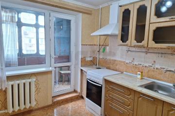 Фото №1: 2-комнатная квартира 47 м², 3/9 эт. - Краснодар, мкр. Центральный, ул. Мира, 37