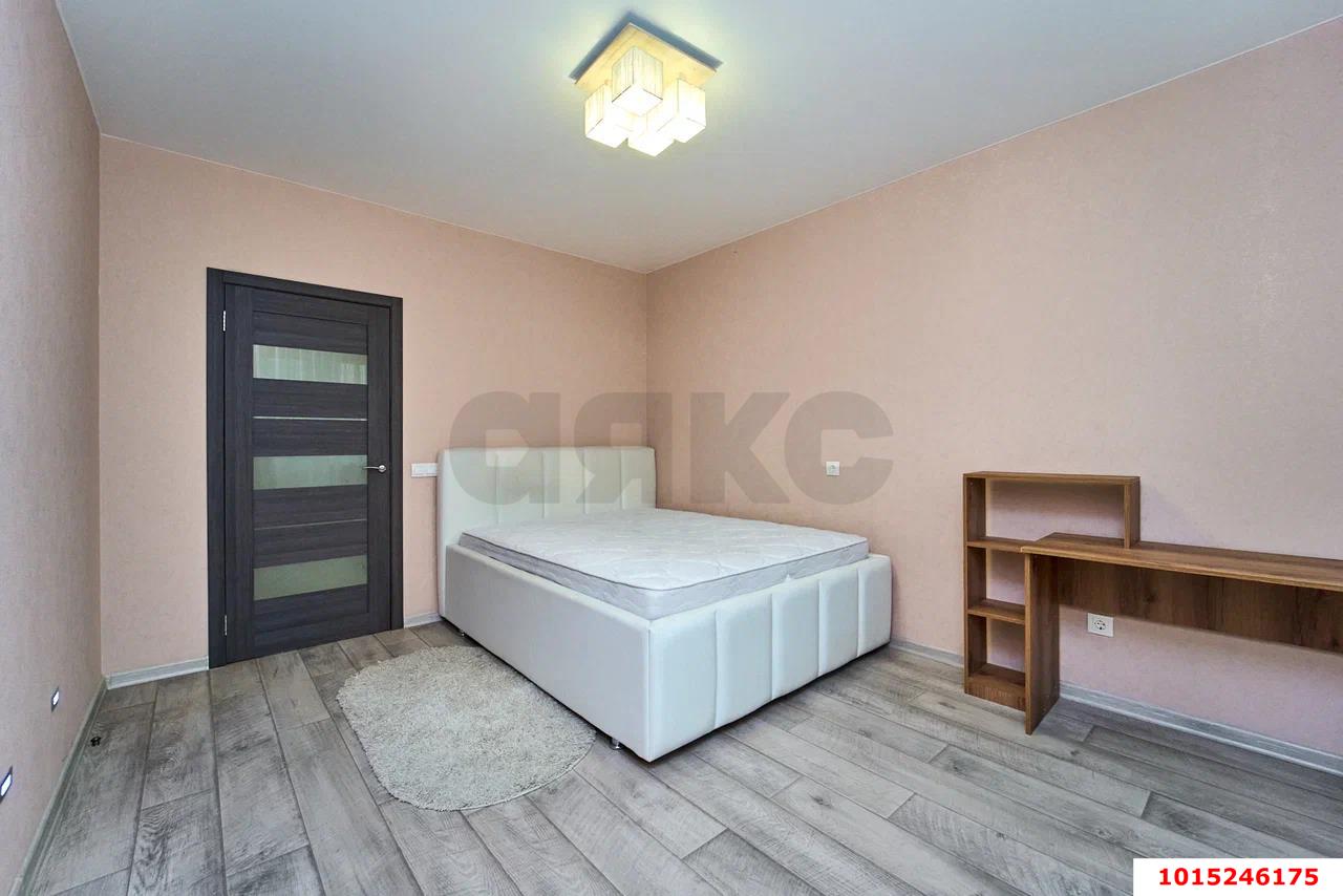Фото №7: 2-комнатная квартира 65&nbsp;м², 19/22&nbsp;эт. - Краснодар, Прикубанский внутригородской округ, Фестивальный, ЖК Трио, мкр. Солнечный, ул. Казбекская, 3