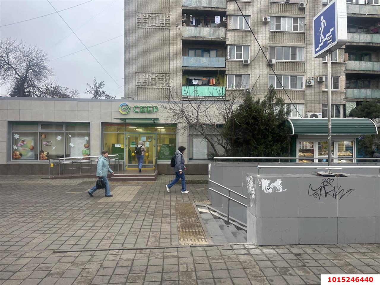 Фото №4: Торговое помещение 13&nbsp;м², 1/1&nbsp;эт. - Краснодар, Карасунский внутригородской округ, мкр. Черёмушки, ул. Селезнёва, 136