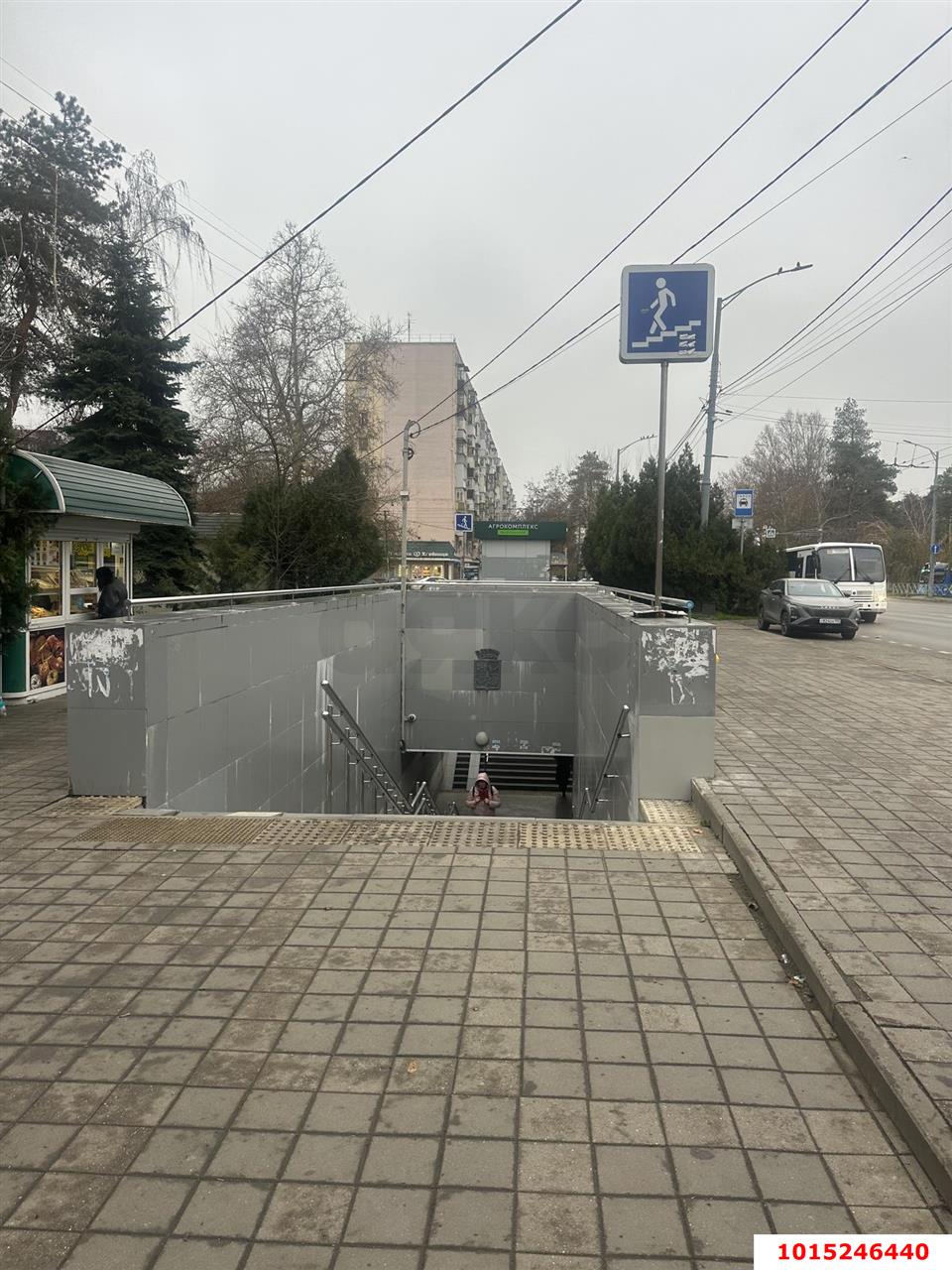 Фото №11: Торговое помещение 13&nbsp;м², 1/1&nbsp;эт. - Краснодар, Карасунский внутригородской округ, мкр. Черёмушки, ул. Селезнёва, 136