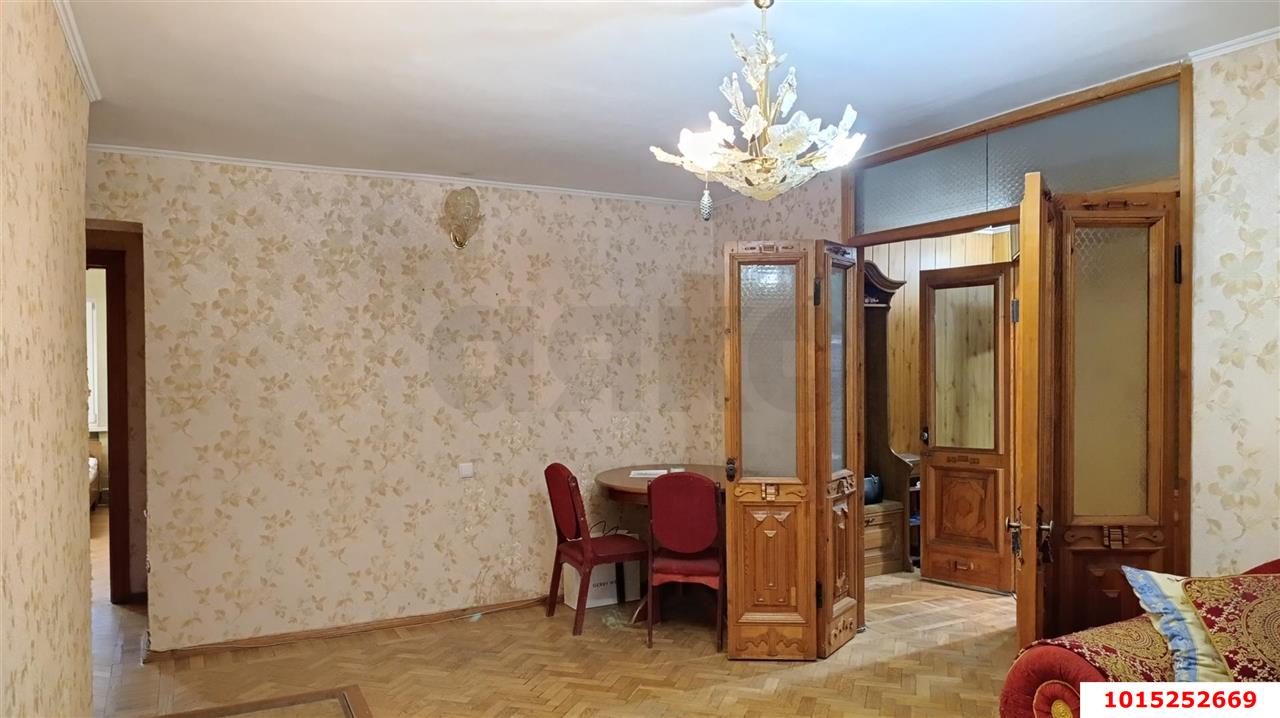 Фото №6: 3-комнатная квартира 60&nbsp;м², 5/5&nbsp;эт. - Краснодар, Центральный внутригородской округ, мкр. Завод Измерительных Приборов, ул. Курчатова, 4