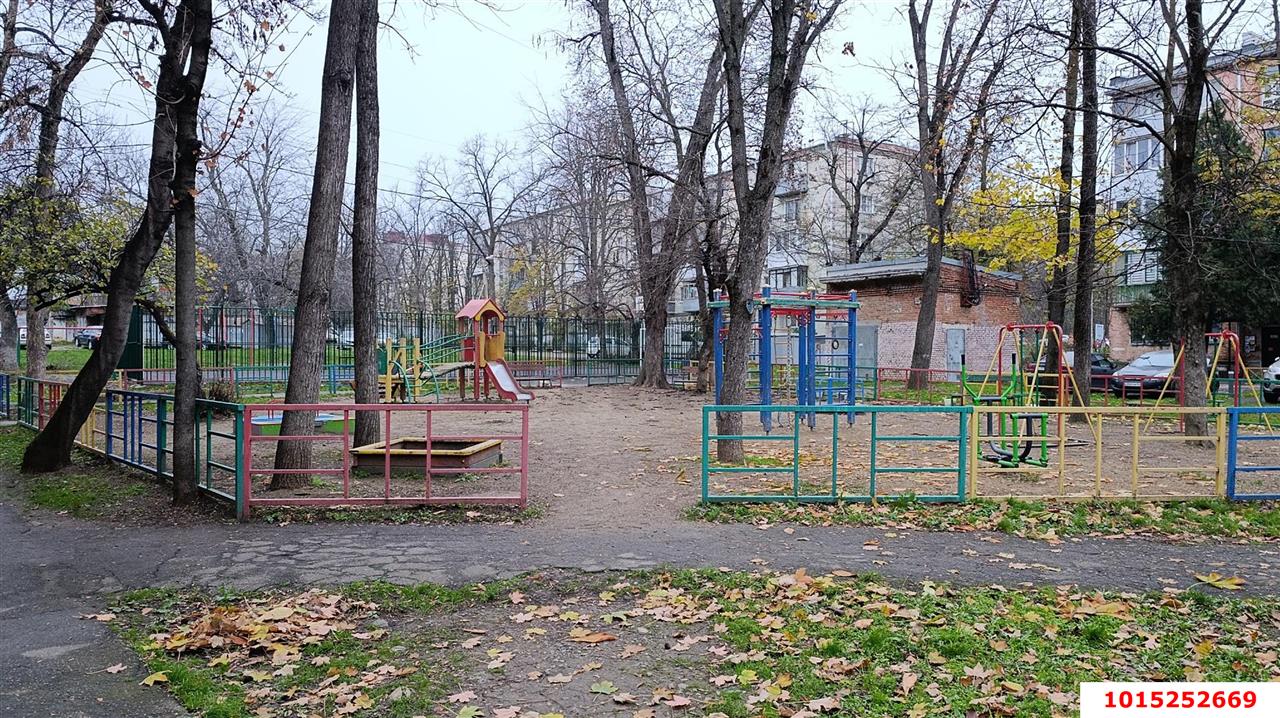 Фото №17: 3-комнатная квартира 60&nbsp;м², 5/5&nbsp;эт. - Краснодар, Центральный внутригородской округ, мкр. Завод Измерительных Приборов, ул. Курчатова, 4