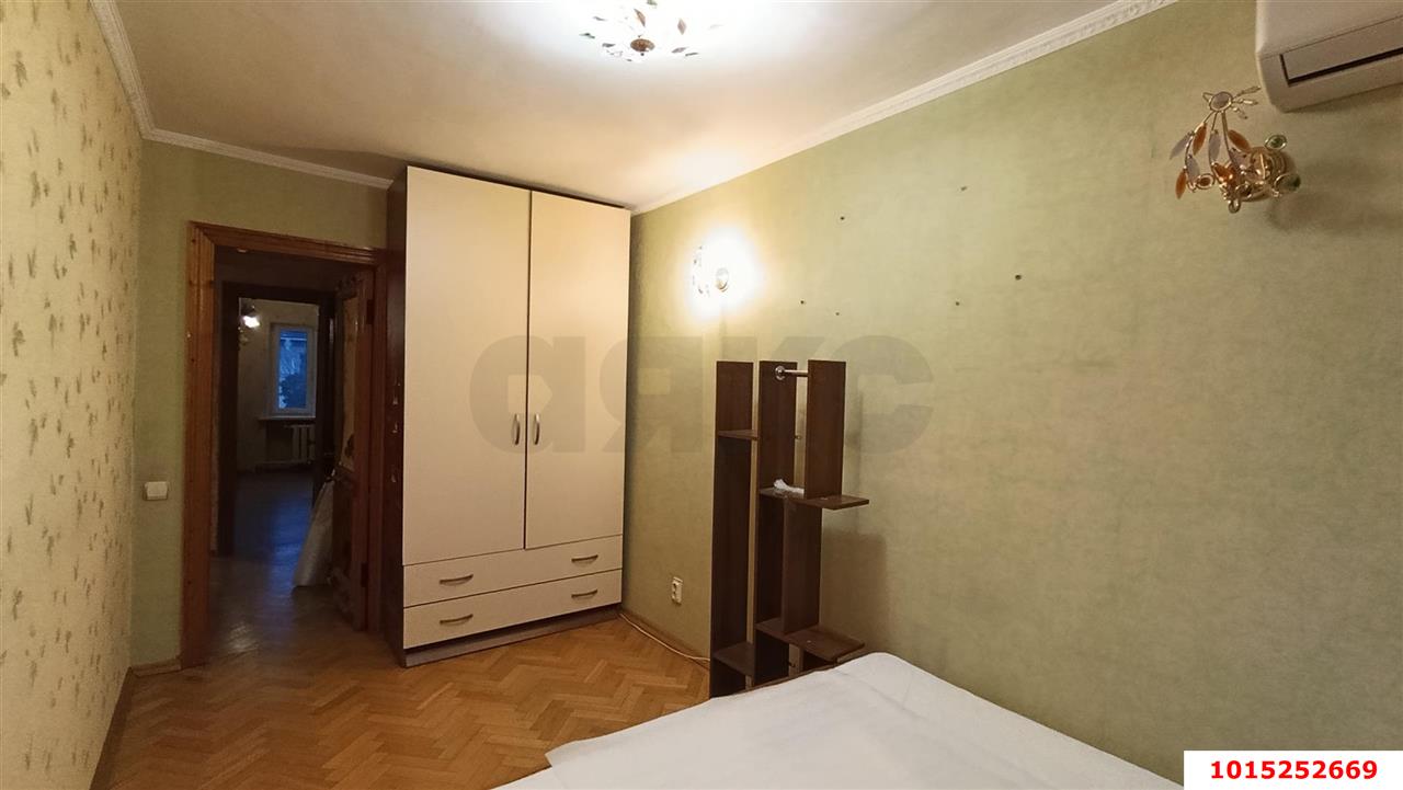 Фото №11: 3-комнатная квартира 60&nbsp;м², 5/5&nbsp;эт. - Краснодар, Центральный внутригородской округ, мкр. Завод Измерительных Приборов, ул. Курчатова, 4