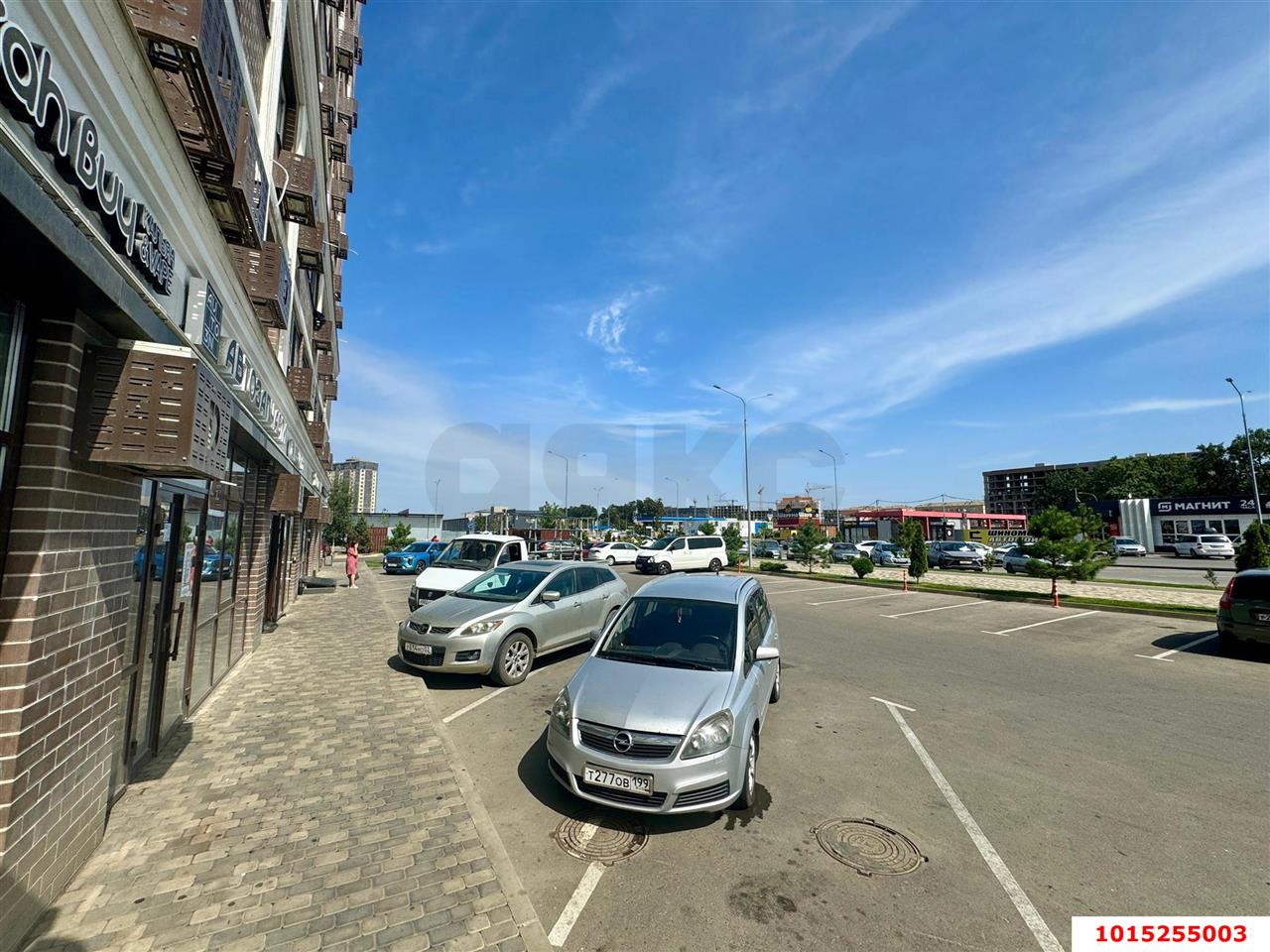 Фото №6: Торговое помещение 88&nbsp;м², 1/16&nbsp;эт. - Краснодар, Прикубанский внутригородской округ, мкр. жилой комплекс Самолёт-2, ул. Западный Обход, 57к3