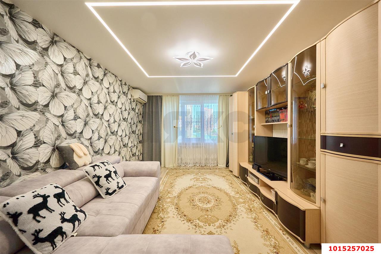 Фото №4: 2-комнатная квартира 70&nbsp;м², 6/16&nbsp;эт. - Краснодар, Западный внутригородской округ, мкр. Фестивальный, ул. Монтажников, 5