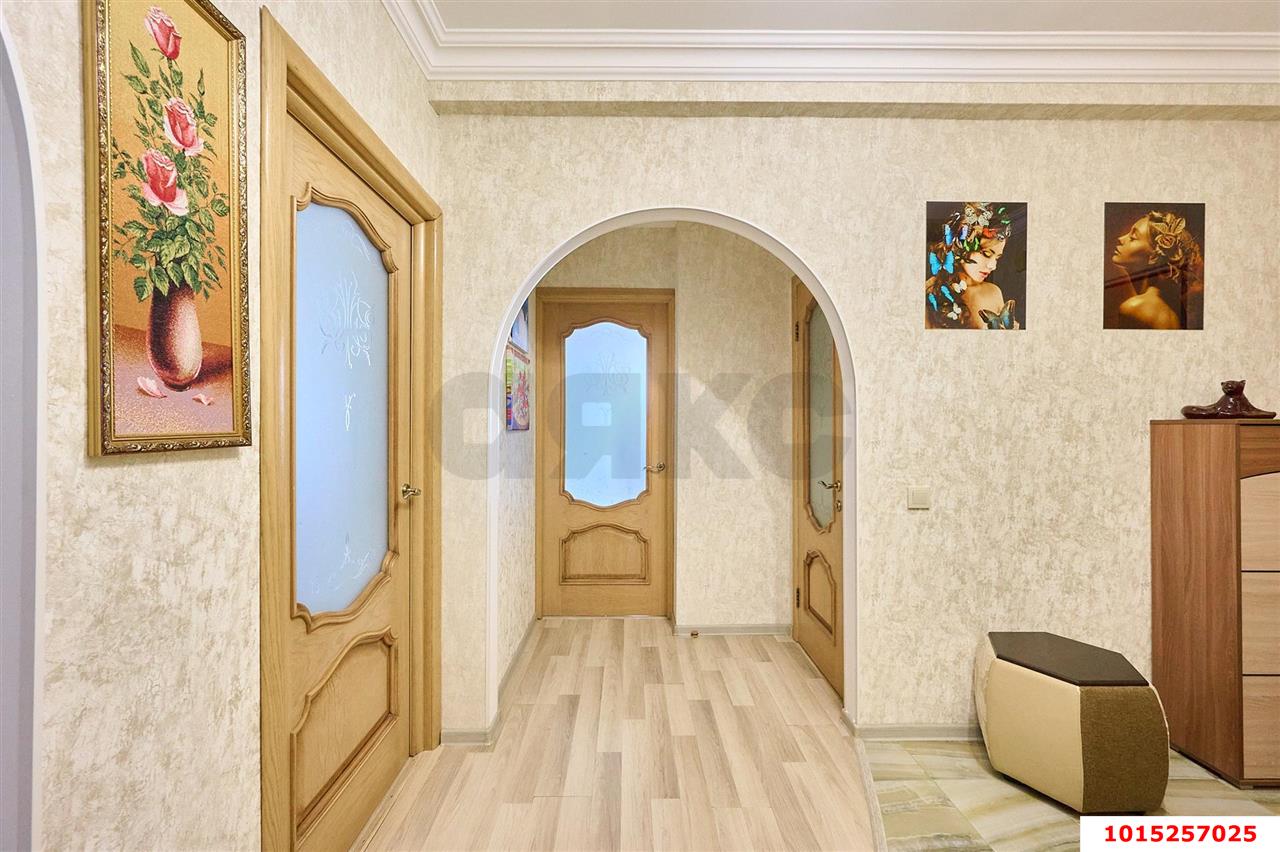 Фото №12: 2-комнатная квартира 70&nbsp;м², 6/16&nbsp;эт. - Краснодар, Западный внутригородской округ, мкр. Фестивальный, ул. Монтажников, 5