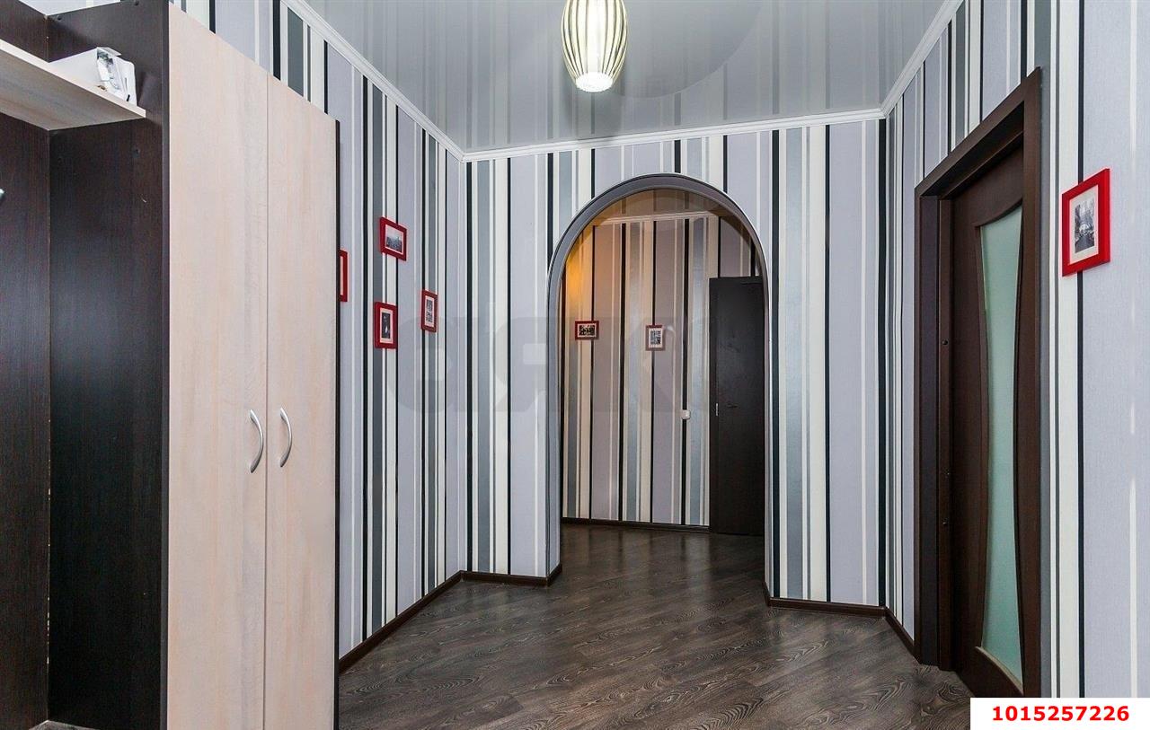 Фото №10: 2-комнатная квартира 75&nbsp;м², 7/23&nbsp;эт. - Краснодар, Западный внутригородской округ, мкр. Центральный, ул. Кубанская набережная, 31/1