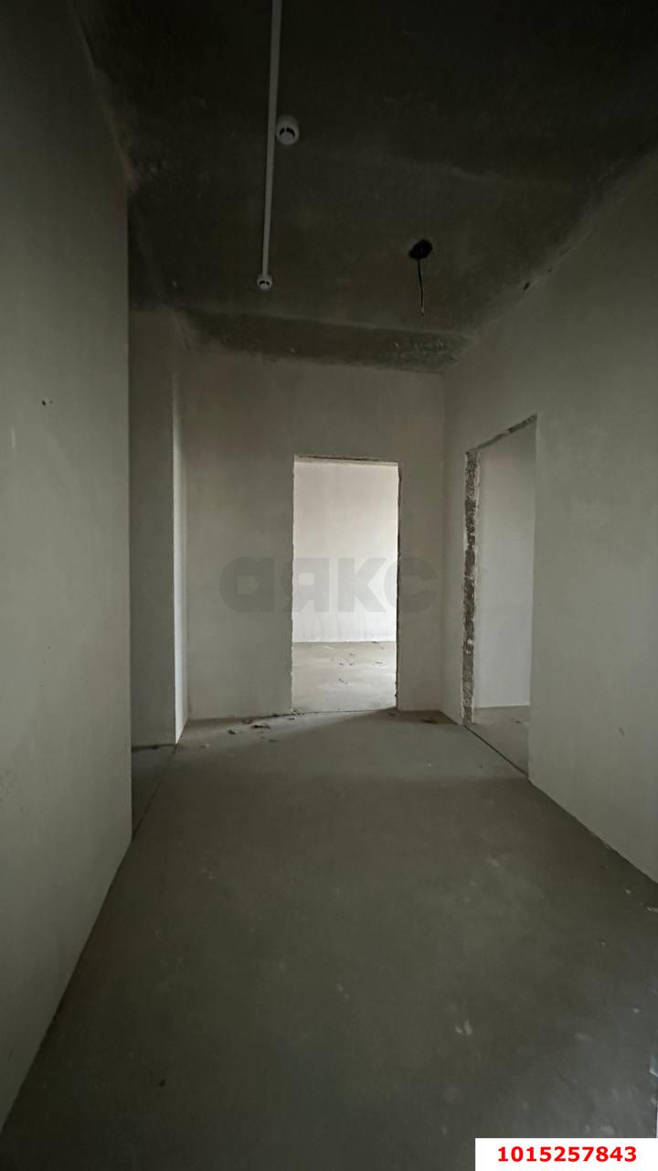Фото №3: 2-комнатная квартира 65&nbsp;м², 3/18&nbsp;эт. - Краснодар, Прикубанский внутригородской округ, ЖК Бауинвест, мкр. ЖК Парк у Дома, ул. Героя Владислава Посадского, 17