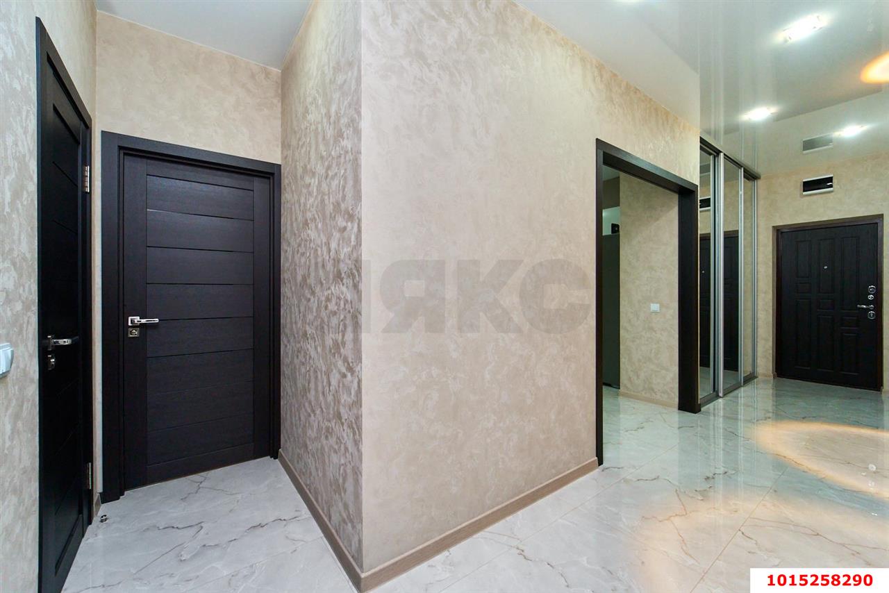 Фото №8: 3-комнатная квартира 77&nbsp;м², 6/9&nbsp;эт. - Краснодар, Прикубанский внутригородской округ, мкр. жилой комплекс Облака, ул. имени Генерала Корнилова, 9к2