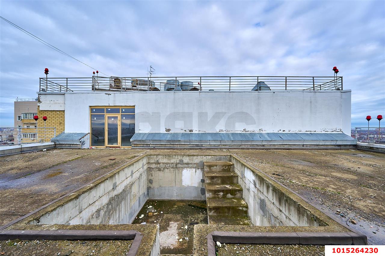 Фото №19: Пентхаус 400&nbsp;м², 20/21&nbsp;эт. - Краснодар, Центральный внутригородской округ, Дубинка, жилой комплекс Радонеж, мкр. Черёмушки