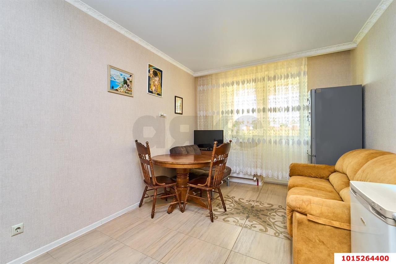 Фото №5: 1-комнатная квартира 50&nbsp;м², 12/18&nbsp;эт. - Краснодар, Центральный внутригородской округ, ЖК Синема, мкр. Черёмушки, ул. Айвазовского, 116к2