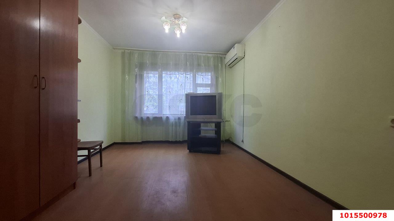 Фото №1: Комната 15&nbsp;м², 3/5&nbsp;эт. - Краснодар, Западный внутригородской округ, мкр. Фестивальный, ул. Аэродромная