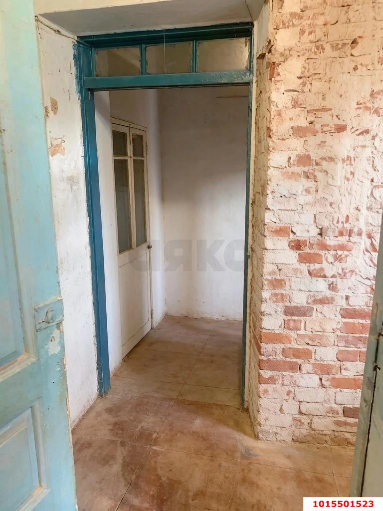 Фото №4: 1-комнатная квартира 12&nbsp;м², 1/1&nbsp;эт. - Краснодар, Западный внутригородской округ, мкр. Центральный, ул. Комсомольская, 30