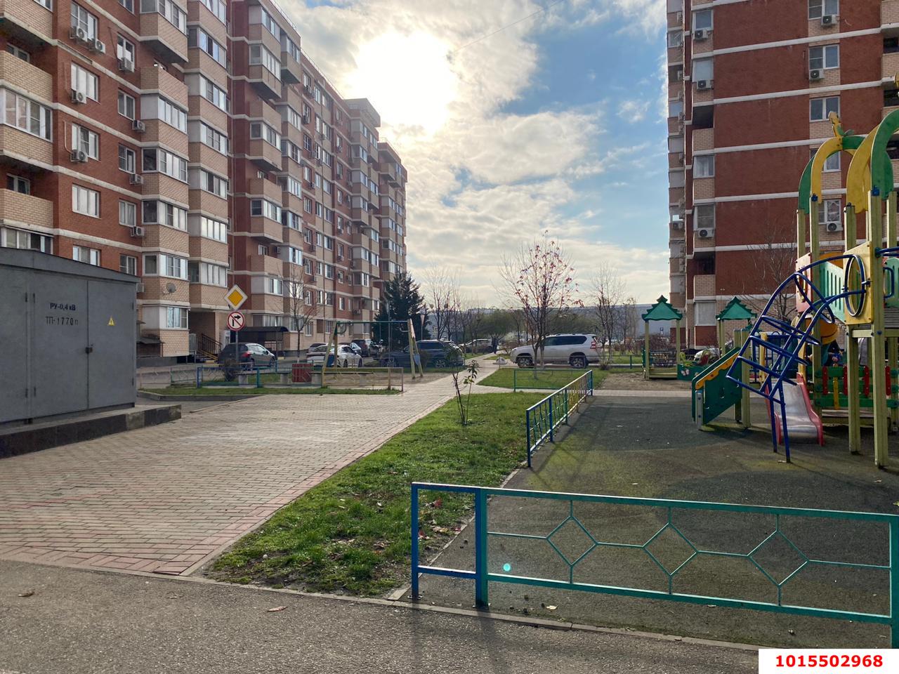 Фото №4: Торговое помещение 66&nbsp;м², 1/12&nbsp;эт. - Краснодар, Прикубанский внутригородской округ, мкр. жилой комплекс Спортивная Деревня, ул. Западный Обход, 42/3к4