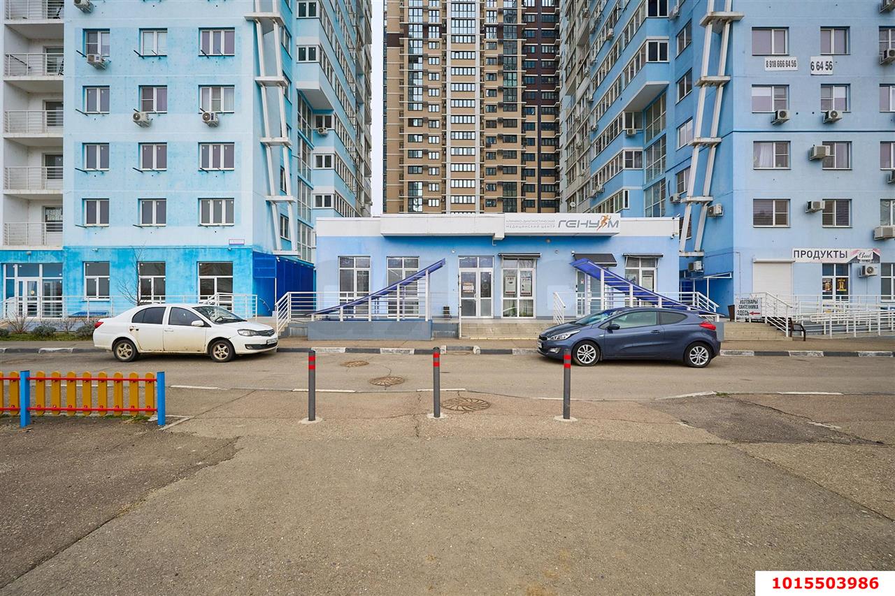 Фото №1: Торговое помещение 109&nbsp;м², 1/1&nbsp;эт. - Краснодар, Карасунский внутригородской округ, Гидростроителей, мкр. жилой комплекс Парусная Регата, ул. Автолюбителей, 1Д