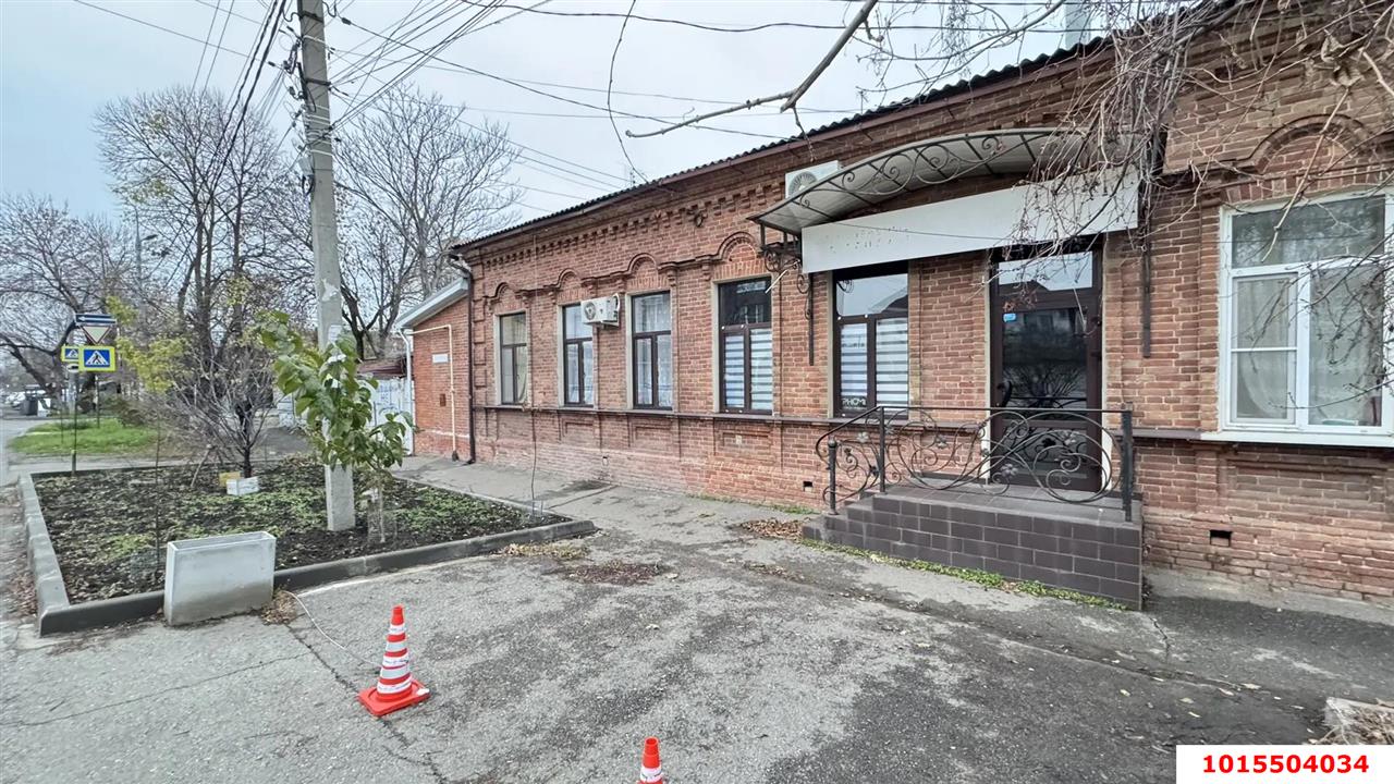 Фото №5: Торговое помещение 60&nbsp;м², 1/1&nbsp;эт. - Краснодар, Западный внутригородской округ, мкр. Центральный, ул. Володи Головатого, 289
