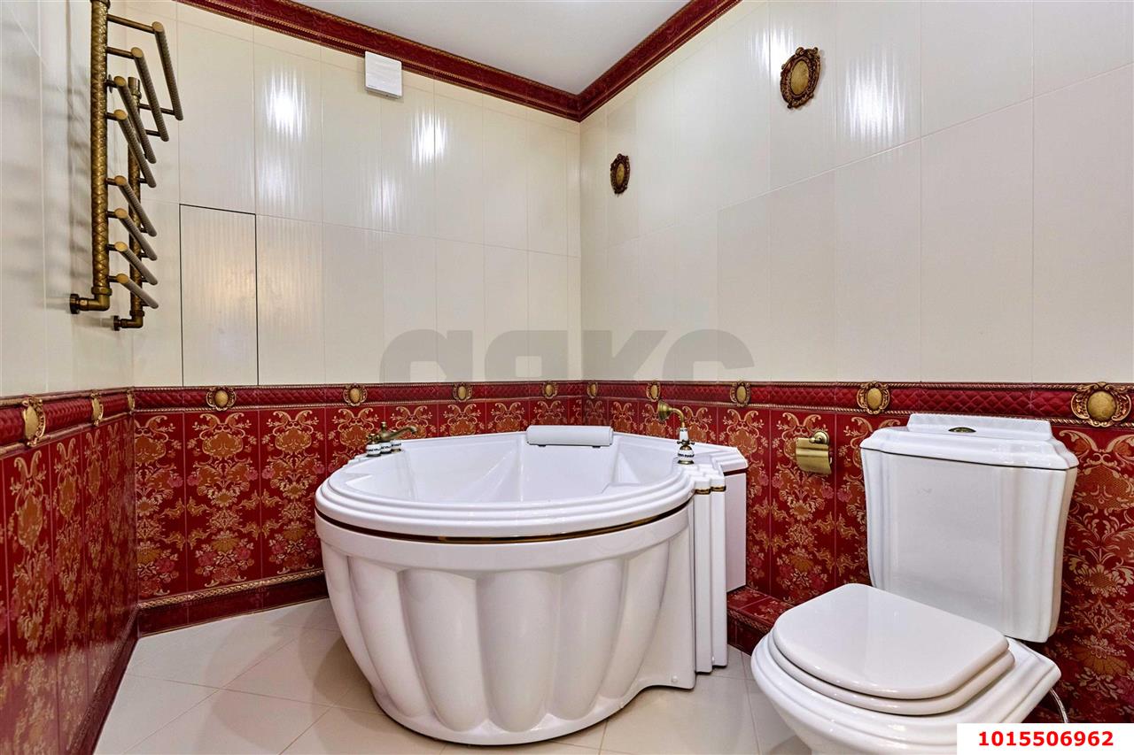 Фото №12: 5+-комнатная квартира 165&nbsp;м², 17/18&nbsp;эт. - Краснодар, Прикубанский внутригородской округ, Солнечный, мкр. Фестивальный, ул. Яна Полуяна, 47