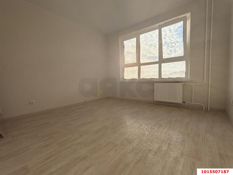 Фото №4: 1-комнатная квартира 33&nbsp;м², 14/16&nbsp;эт. - Краснодар, Прикубанский внутригородской округ, Восточный, мкр. жилой комплекс Квартал № 6, ул. Генерал-лейтенанта Александра Сапрунова, 42