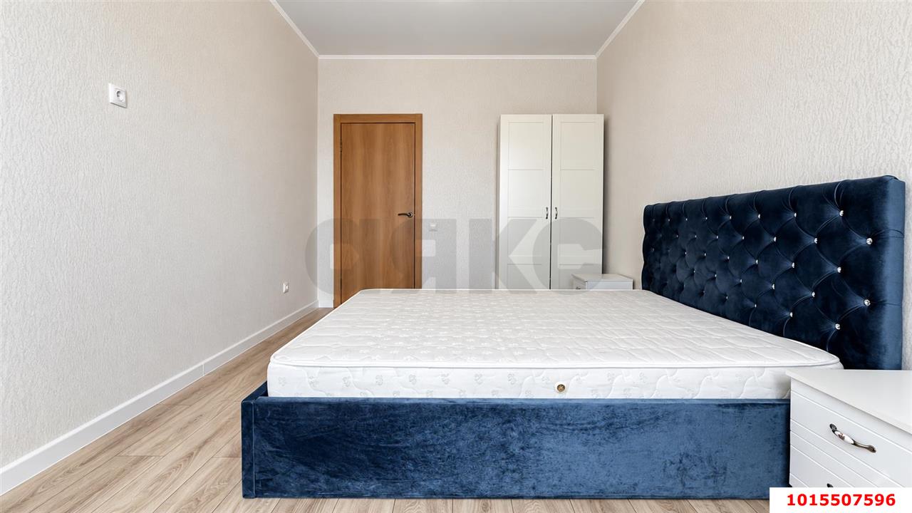 Фото №2: 1-комнатная квартира 40&nbsp;м², 15/19&nbsp;эт. - Краснодар, Прикубанский внутригородской округ, мкр. ЖК Красная Площадь, ул. Кореновская, 57к2