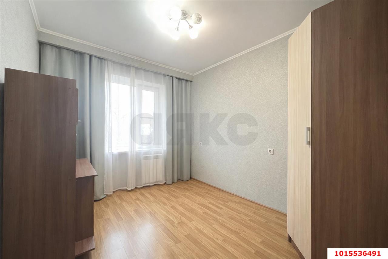 Фото №4: 3-комнатная квартира 82&nbsp;м², 3/10&nbsp;эт. - Краснодар, Прикубанский внутригородской округ, мкр. Восточно-Кругликовский, ул. Героев-Разведчиков, 34