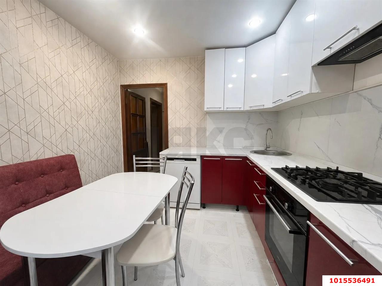 Фото №10: 3-комнатная квартира 82&nbsp;м², 3/10&nbsp;эт. - Краснодар, Прикубанский внутригородской округ, мкр. Восточно-Кругликовский, ул. Героев-Разведчиков, 34
