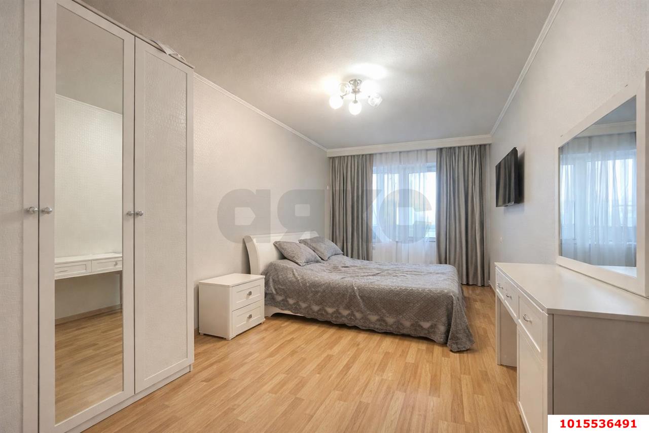 Фото №7: 3-комнатная квартира 82&nbsp;м², 3/10&nbsp;эт. - Краснодар, Прикубанский внутригородской округ, мкр. Восточно-Кругликовский, ул. Героев-Разведчиков, 34