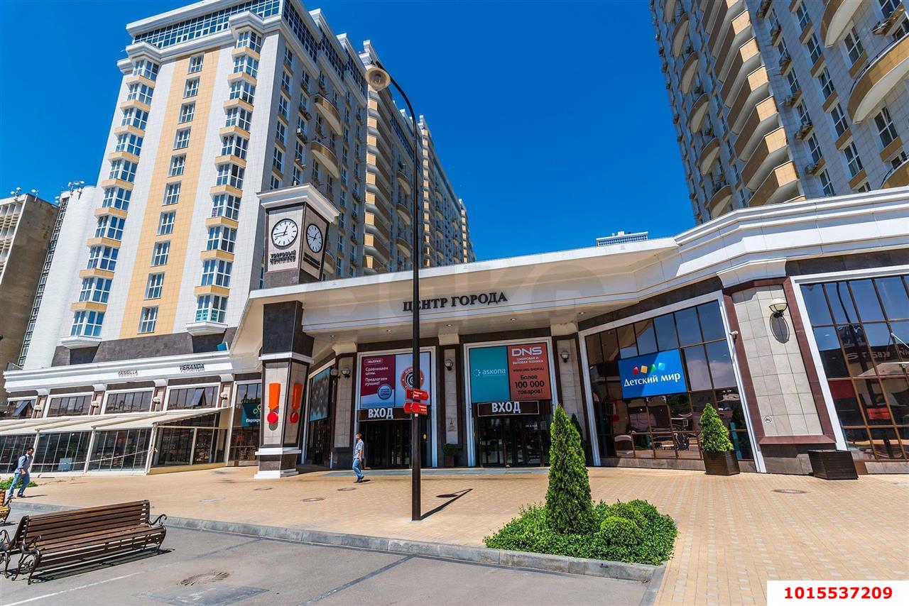Фото №4: 2-комнатная квартира 64&nbsp;м², 13/25&nbsp;эт. - Краснодар, Центральный внутригородской округ, Центральный, мкр. ЖК Большой, ул. Красная, 176лит5/4